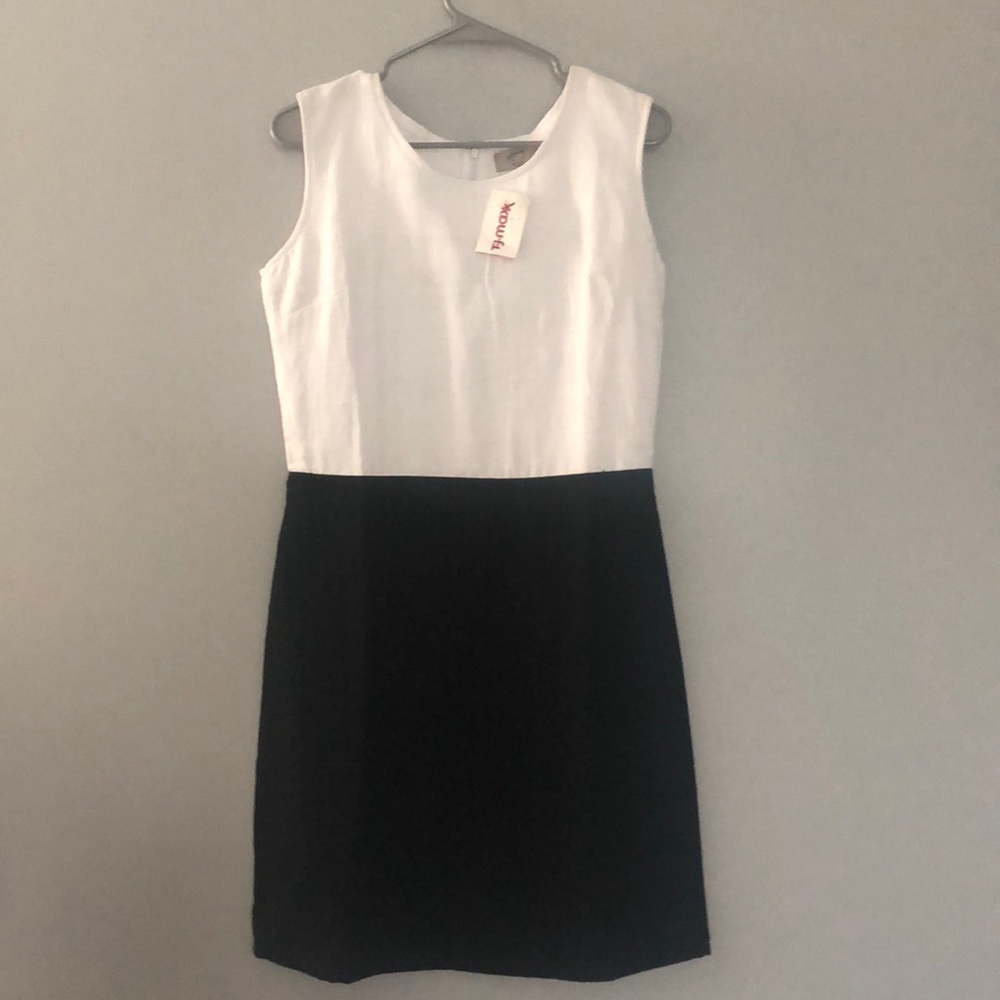 Black and white dress